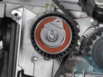 Замнна ремня ГРМ (двигатель F4R)